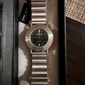 Georg Olsen’s Unisex Silver and Black Watch